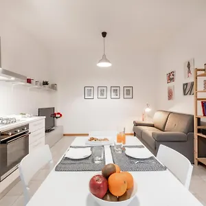 Bnbutler - Navigli - L'altra Darsena Appartamento Milano
